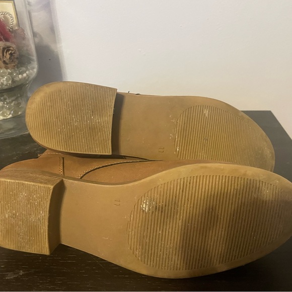 Brown w/gold zipper booties - Picture 4 of 4